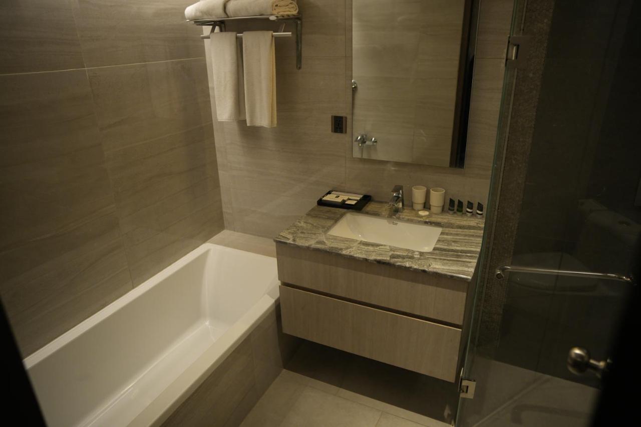 Lakeshore Heights Dhaka Exterior photo